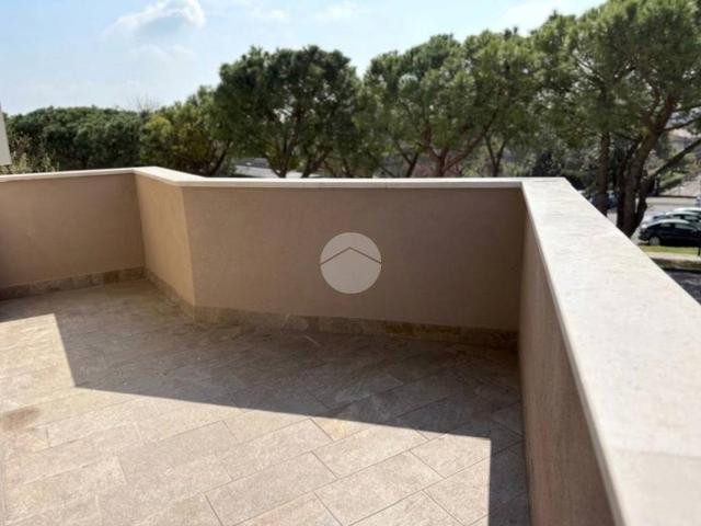 Appartamento in vendita a Sirmione BS