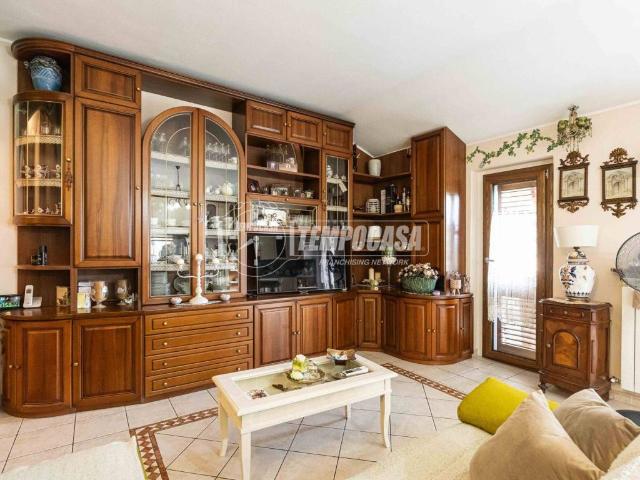 Appartamento in vendita a Sirone LC