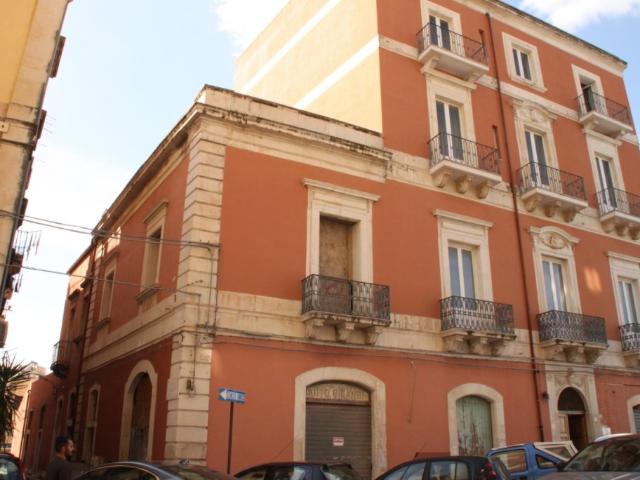 Appartamento in vendita a Siracusa via Tripoli
