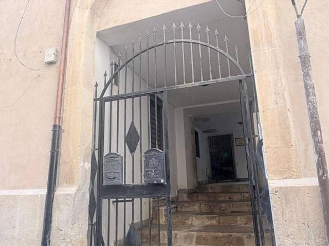 Appartamento in vendita a Siracusa via del collegio, 5, Ortigia