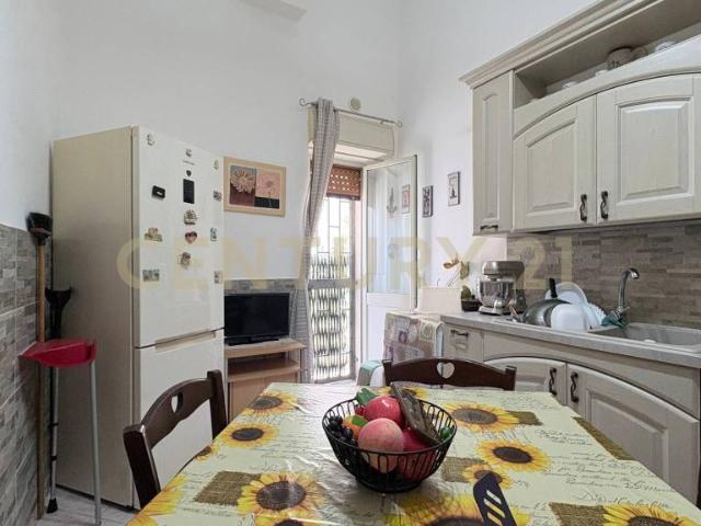 Appartamento in vendita a Siracusa via Filippo Juvara, 36, Tica Zecchino