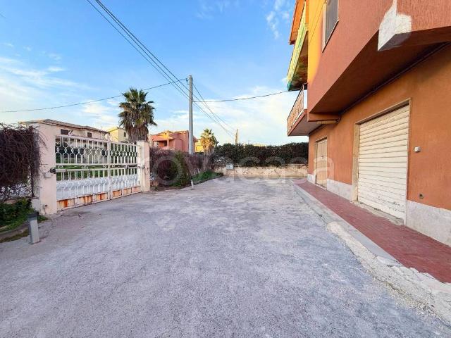 Appartamento in vendita a Siracusa via Monti Iblei, Epipoli