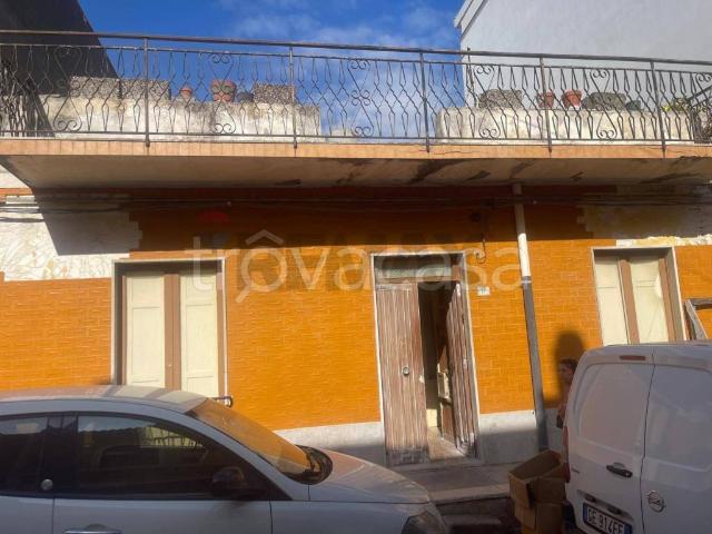 Appartamento in vendita a Siracusa via pio X, 17, Belvedere Tremmilia