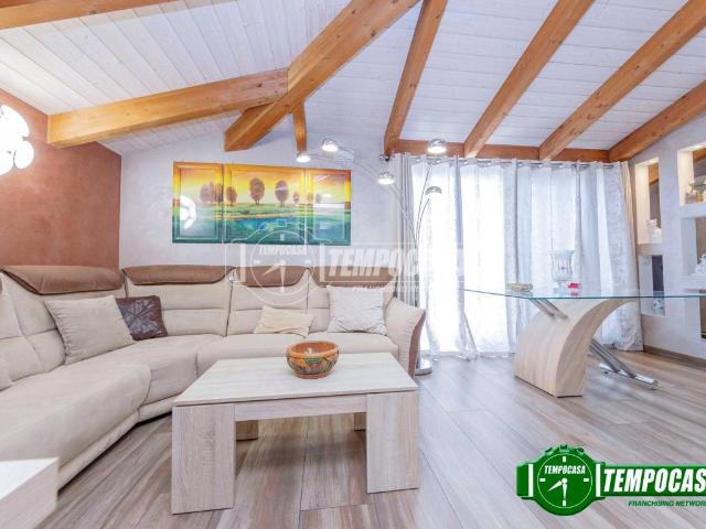 Appartamento in vendita a Siziano PV
