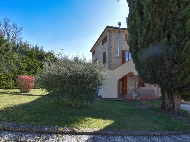 Appartamento in vendita a Smerillo