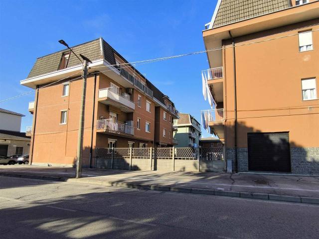 Appartamento in vendita a Solaro