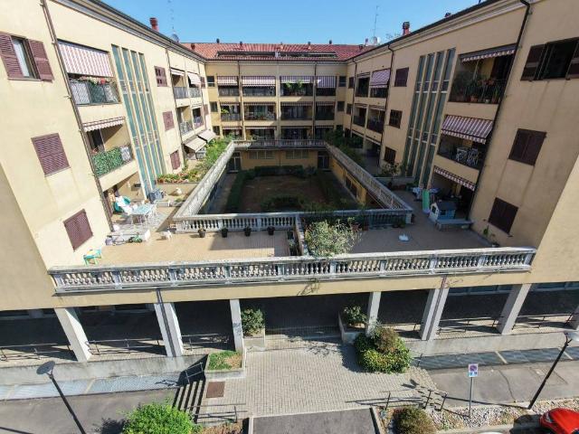 Appartamento in vendita a Solaro MI