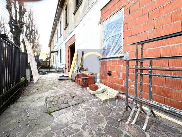 Appartamento in vendita a Solaro MI