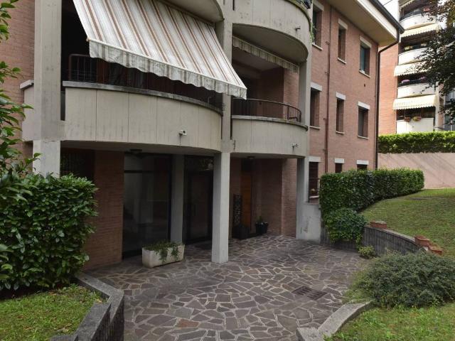 Appartamento in vendita a Solaro MI