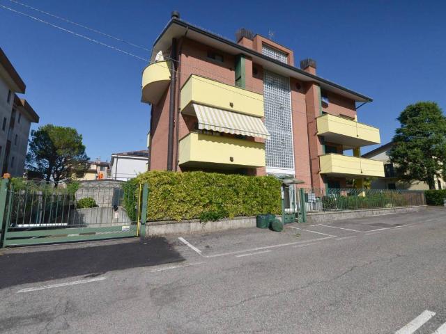 Appartamento in vendita a Solaro MI