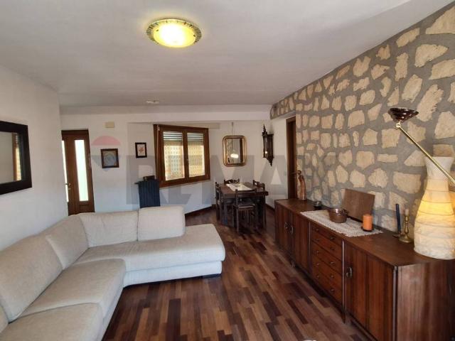 Appartamento in vendita a Solto Collina BG