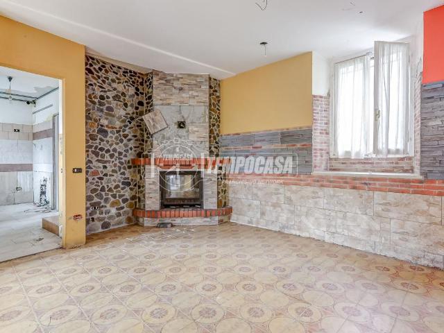 Appartamento in vendita a Somma Lombardo