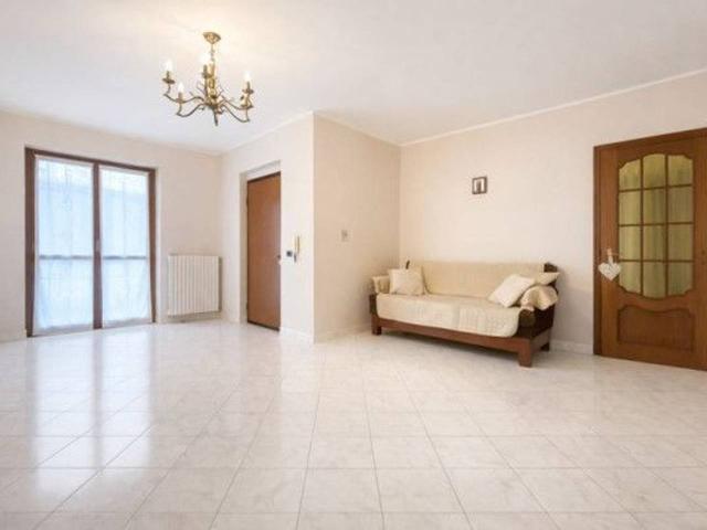 Appartamento in vendita a Sommariva Del Bosco