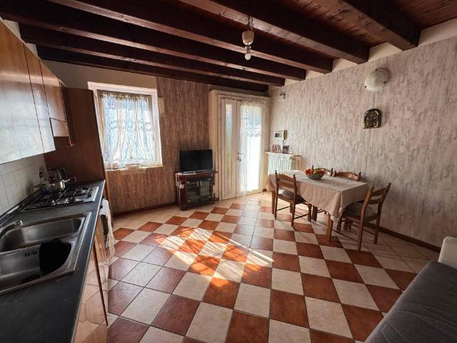 Appartamento in vendita a Sona VR