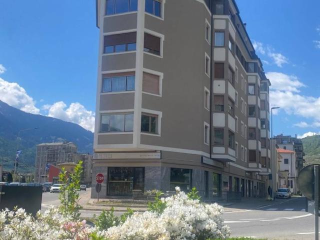 Appartamento in vendita a Sondrio SO
