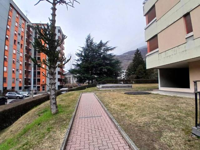 Appartamento in vendita a Sondrio SO