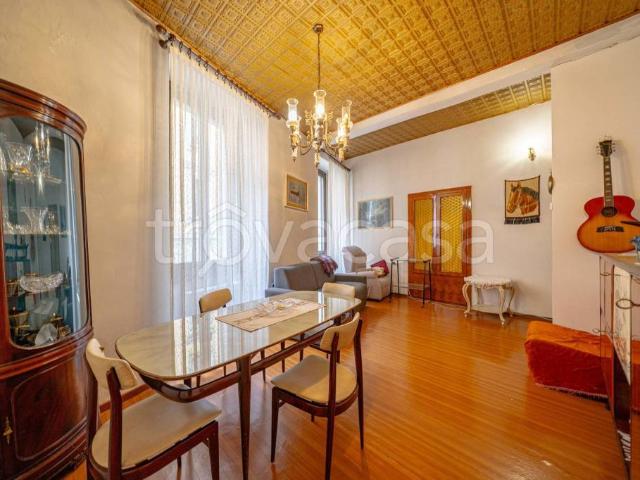 Appartamento in vendita a Sondrio via Giuseppe Piazzi, 24
