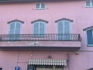 Appartamento in vendita a Sorano GR
