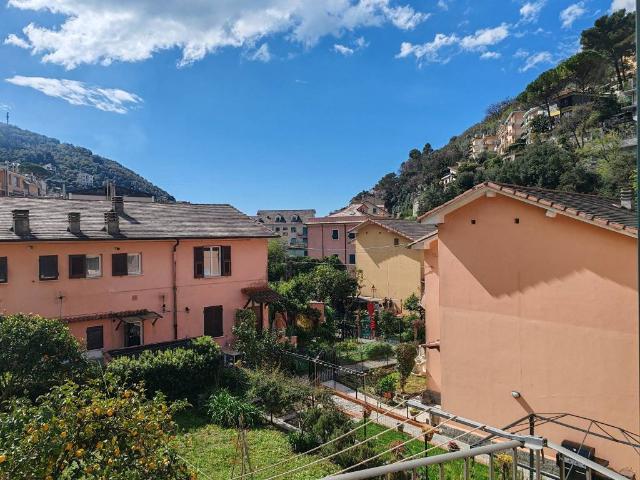 Appartamento in vendita a Sori GE