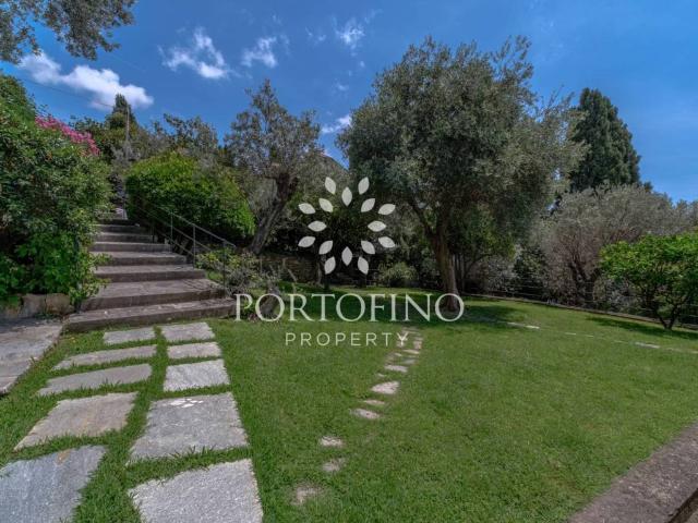 Appartamento in vendita a Sori GE