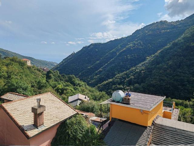 Appartamento in vendita a Sori GE