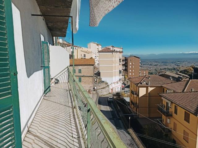 Appartamento in vendita a Soriano nel Cimino VT