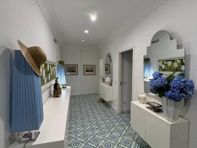 Appartamento in vendita a Sorrento NA