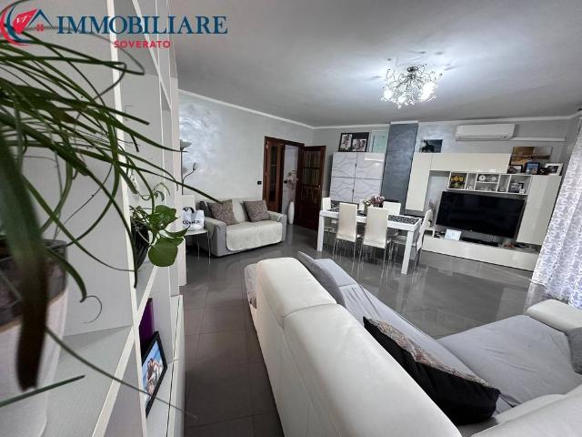 Appartamento in vendita a Soverato CZ