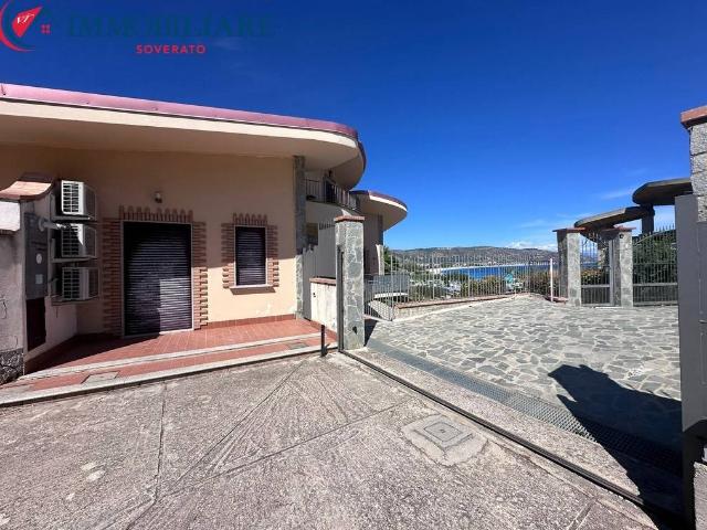 Appartamento in vendita a Soverato CZ