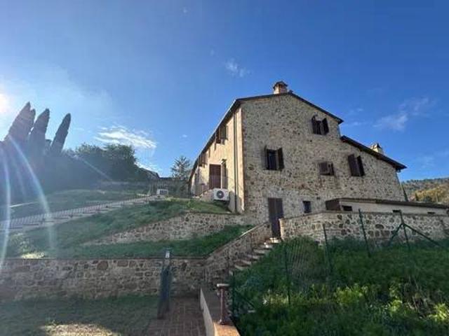 Appartamento in vendita a Sovicille SI