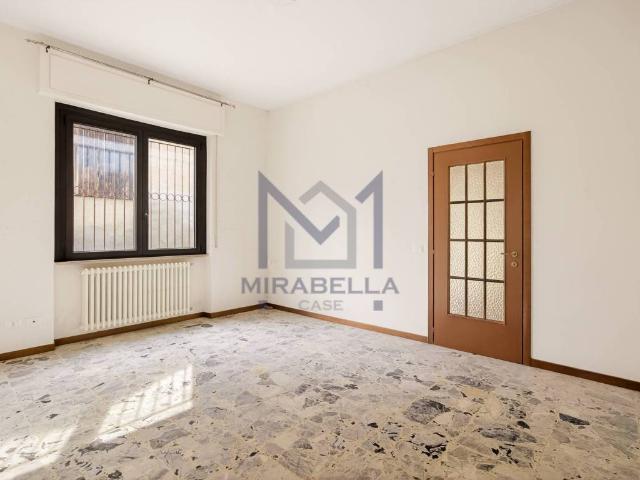 Appartamento in vendita a Sovico MB