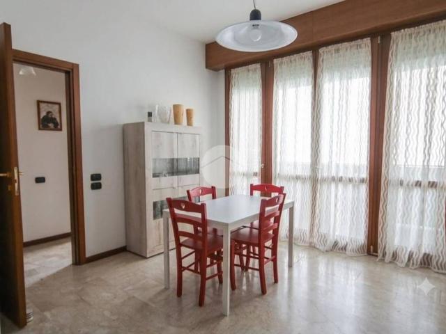 Appartamento in vendita a Sovico MB