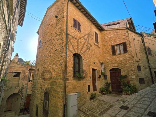 Appartamento in vendita a Spello PG