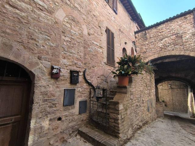 Appartamento in vendita a Spello PG
