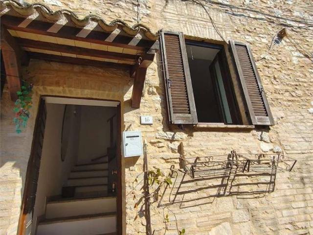 Appartamento in vendita a Spello PG
