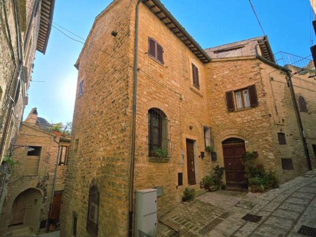 Appartamento in vendita a Spello PG