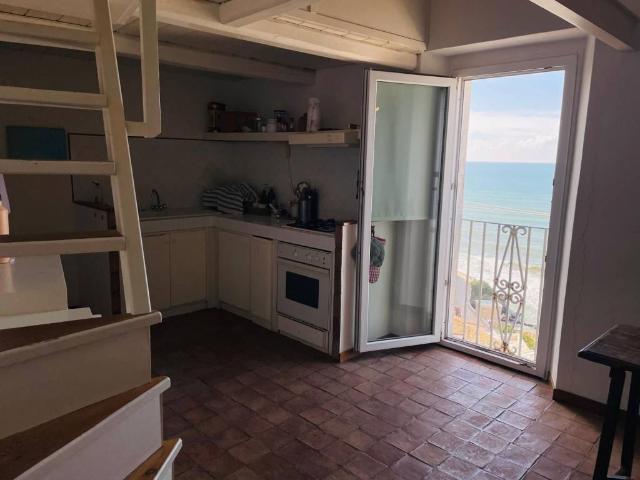 Appartamento in vendita a Sperlonga LT