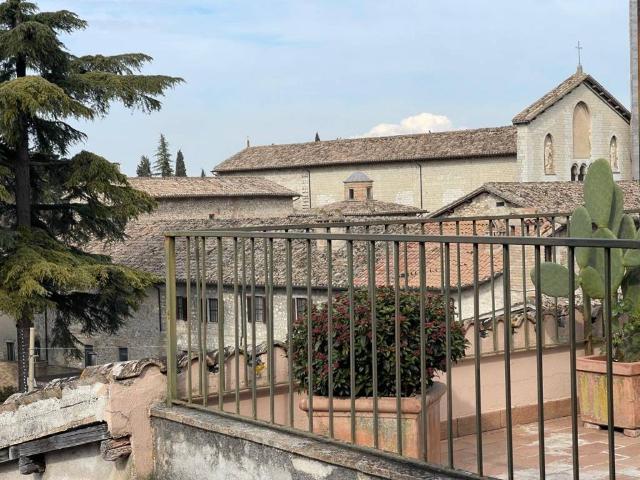 Appartamento in vendita a Spoleto PG