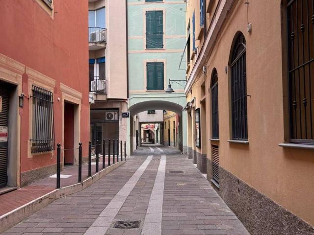 Appartamento in vendita a Spotorno SV