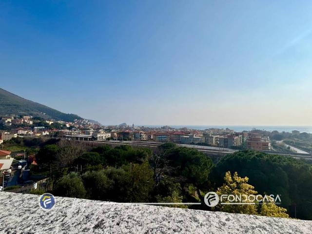 Appartamento in vendita a Spotorno SV