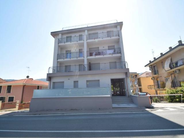 Appartamento in vendita a Spotorno SV