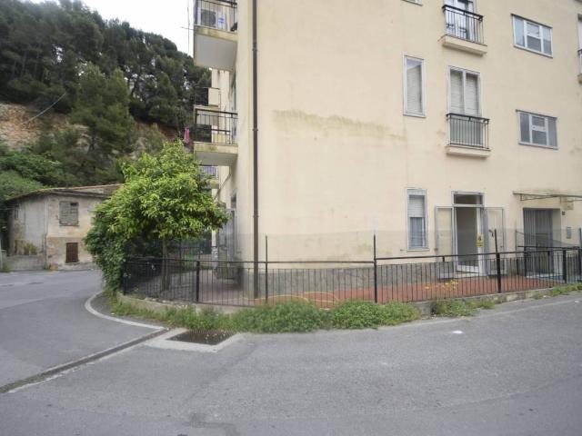 Appartamento in vendita a Spotorno SV