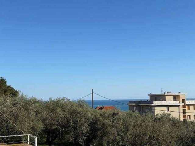 Appartamento in vendita a Spotorno SV