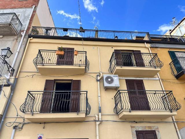 Appartamento in vendita a Tusa ME