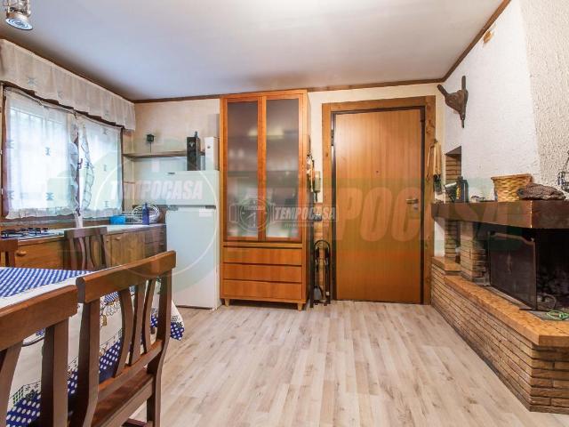 Appartamento in vendita a Turate