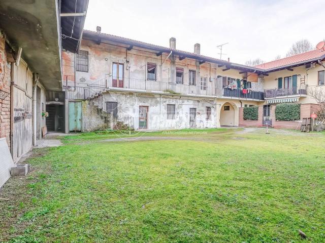 Casa indipendente in vendita a Turbigo