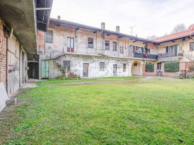 Casa indipendente in vendita a Turbigo MI