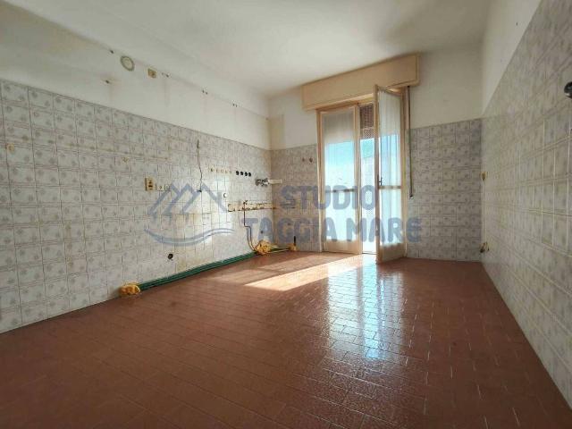 Appartamento in vendita a Taggia IM