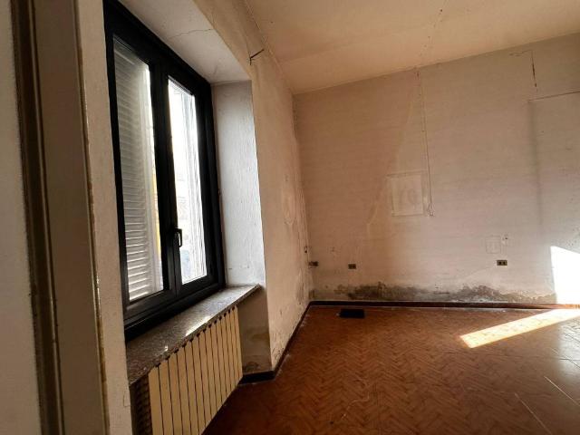Appartamento in vendita a Taino VA