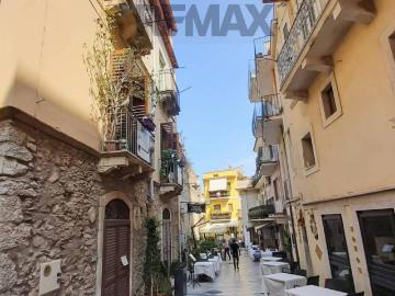 Appartamento in vendita a Taormina ME